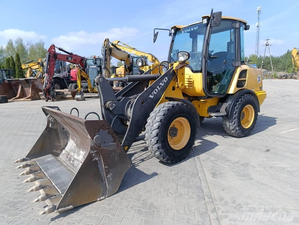 Volvo L 25 F ホイールローダー・タイヤショベル