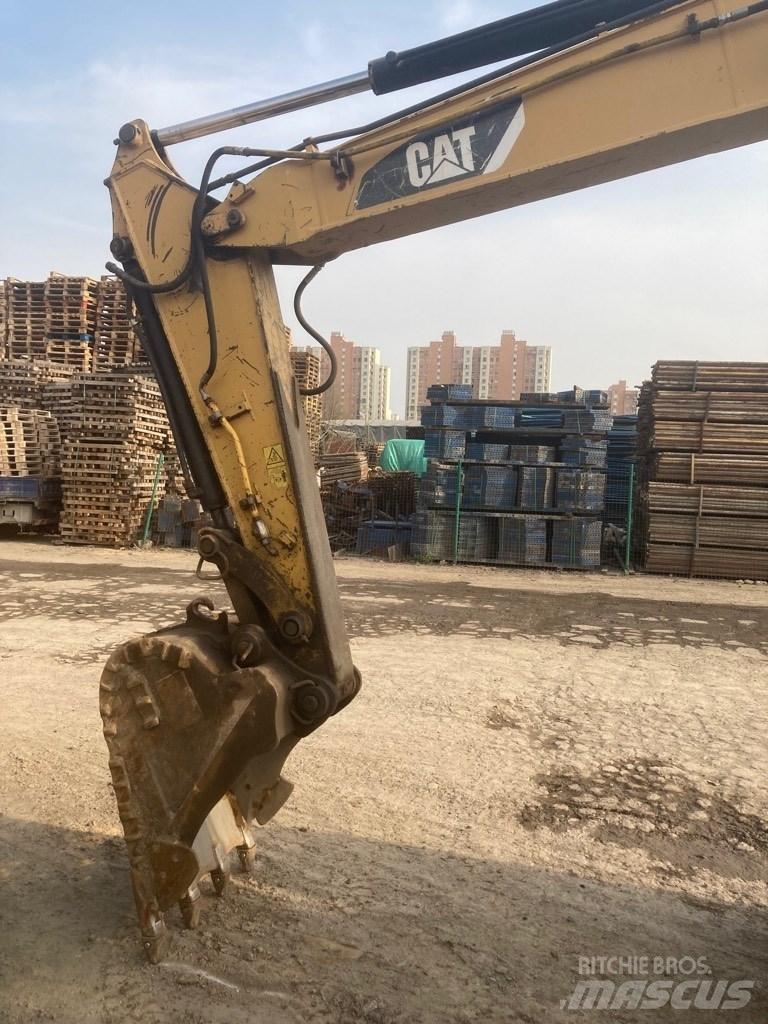 CAT 307 D 大型油圧ショベル12t以上（パワーショベル・ユンボ）