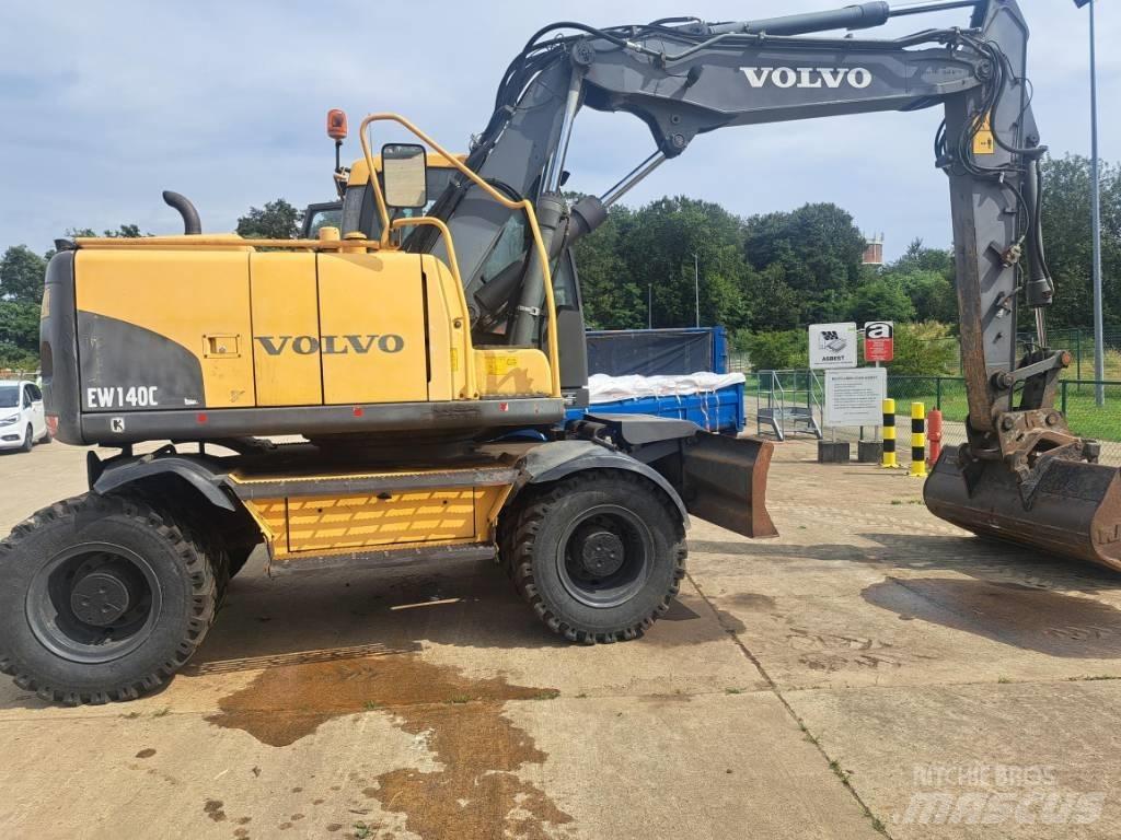 Volvo EW 140 C ホイール式油圧ショベル（パワーショベル・ユンボ・バックホー）