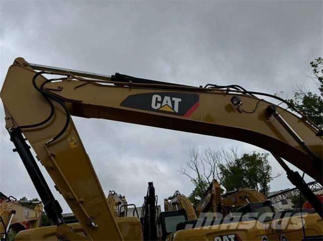 CAT 320 D2L 大型油圧ショベル12t以上（パワーショベル・ユンボ）