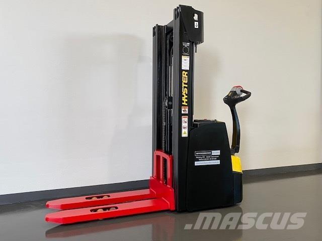 Hyster S1.6 自走式スタッカー