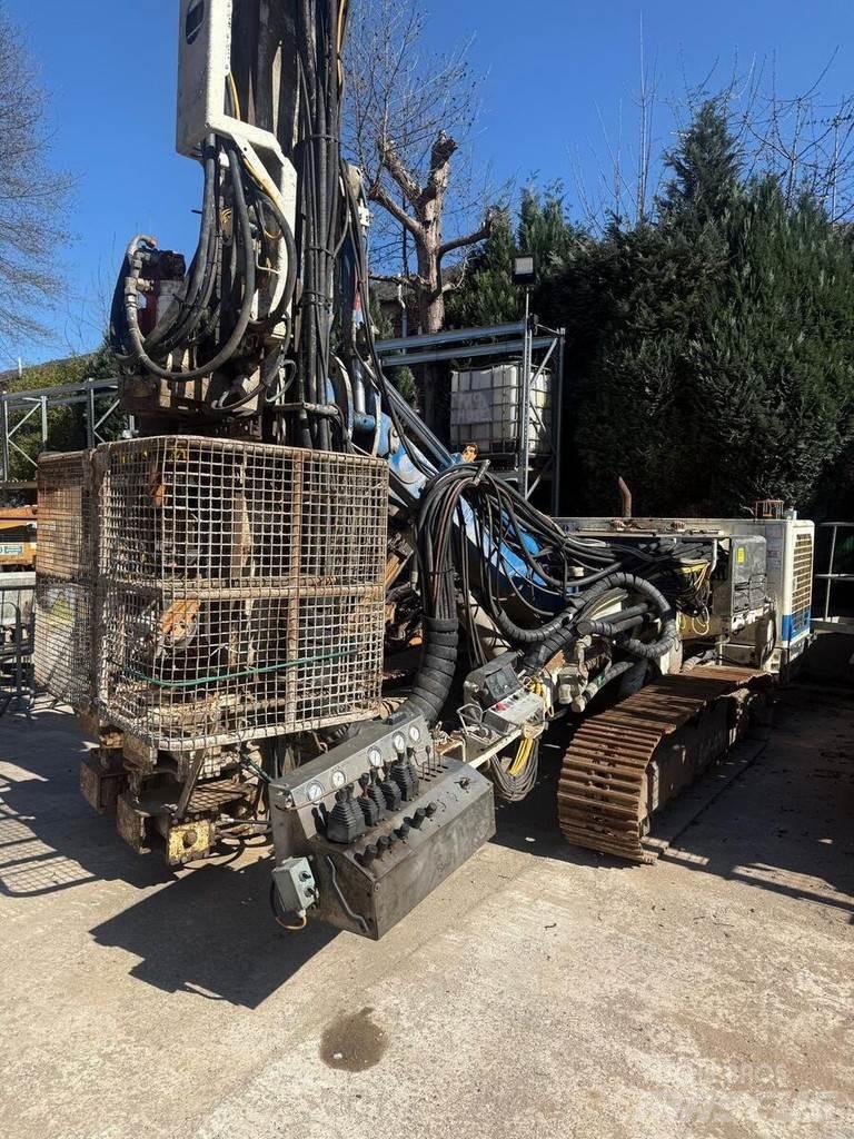 Soilmec SM 401 クローラドリル