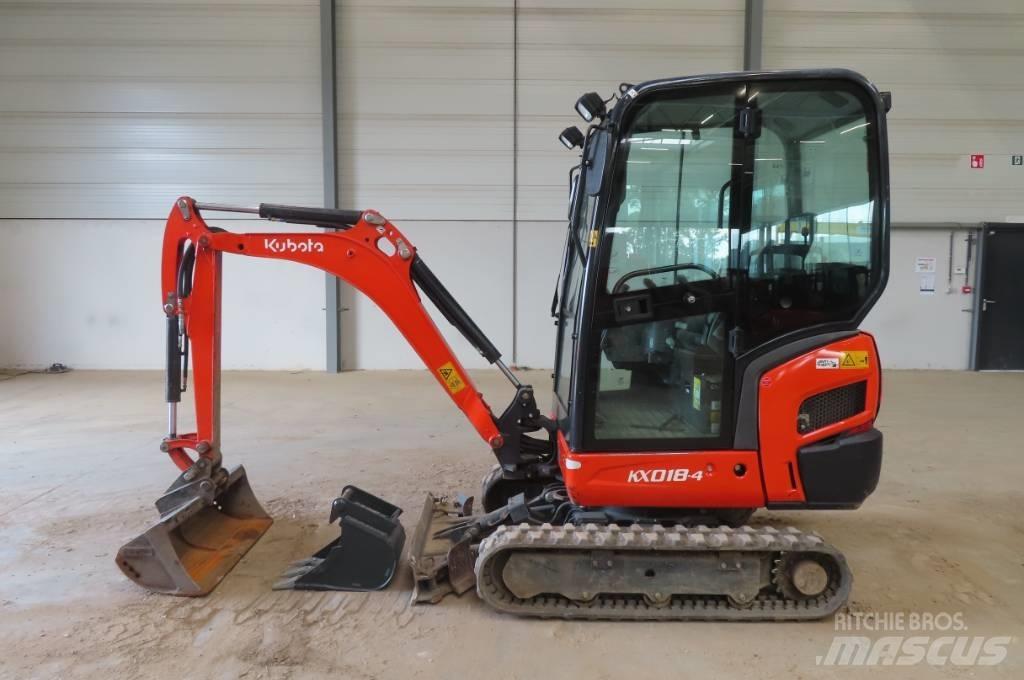 Kubota KX 018-4 ミニ油圧ショベル 7t以下（ミニユンボ・ミニディガー）