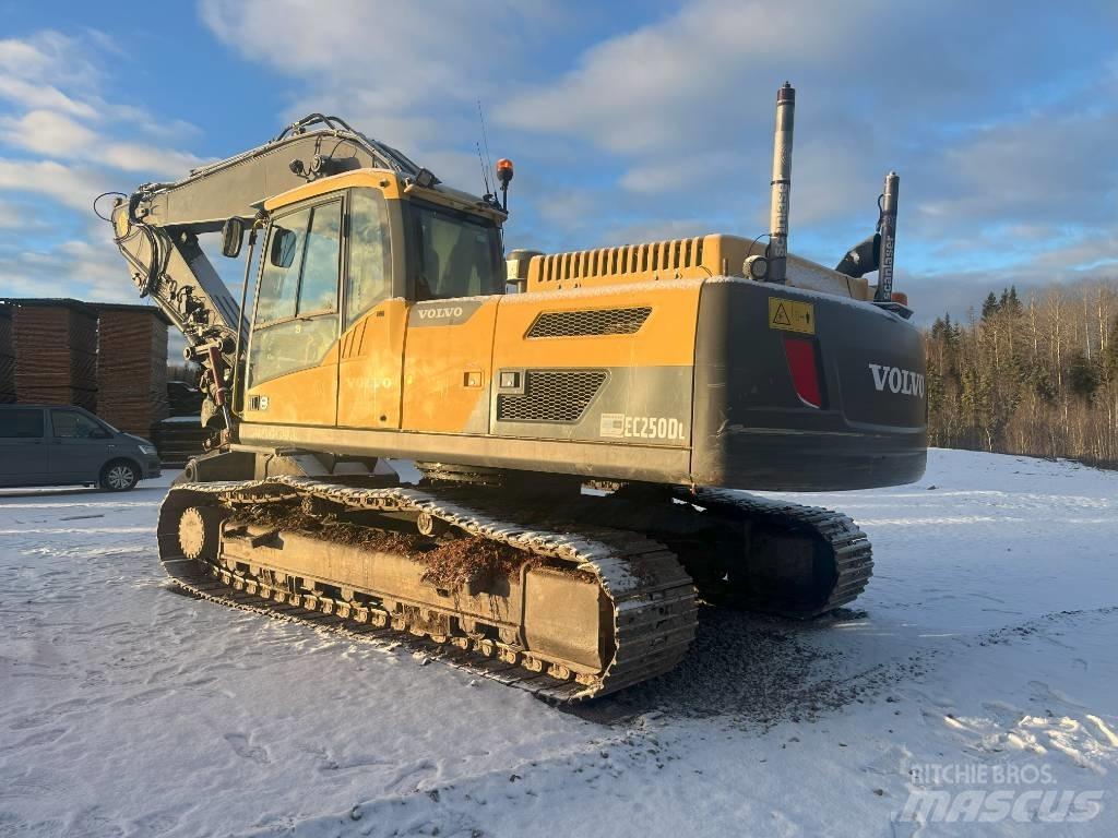 Volvo EC 250 D L 大型油圧ショベル12t以上（パワーショベル・ユンボ）