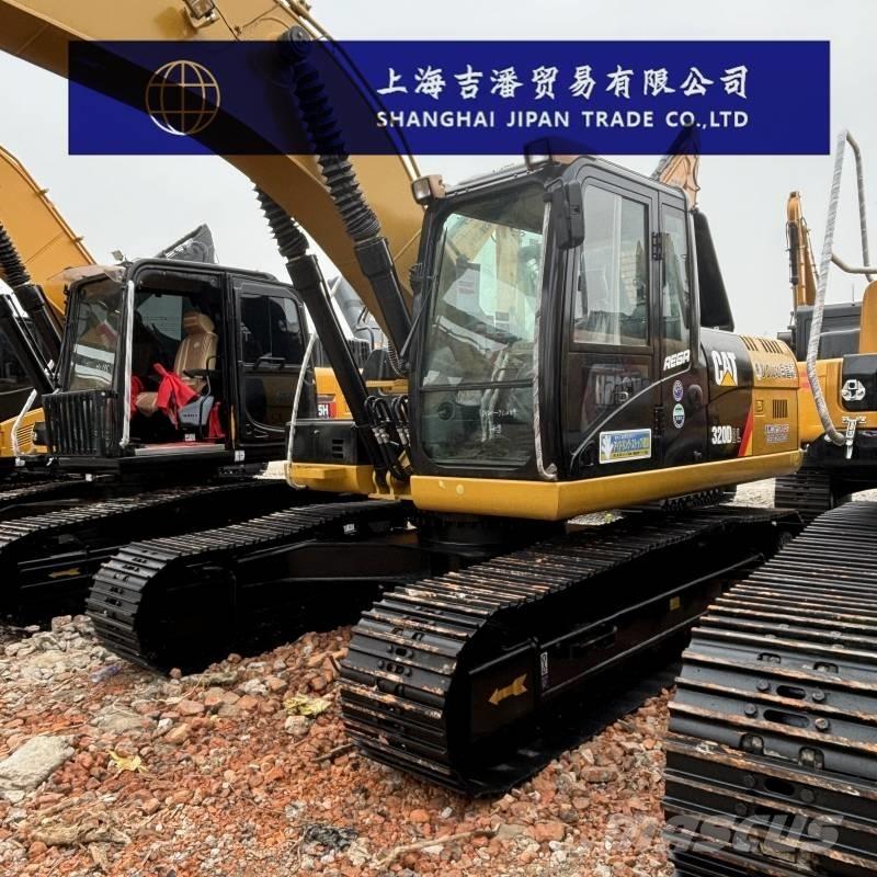 CAT 320 D 大型油圧ショベル12t以上（パワーショベル・ユンボ）