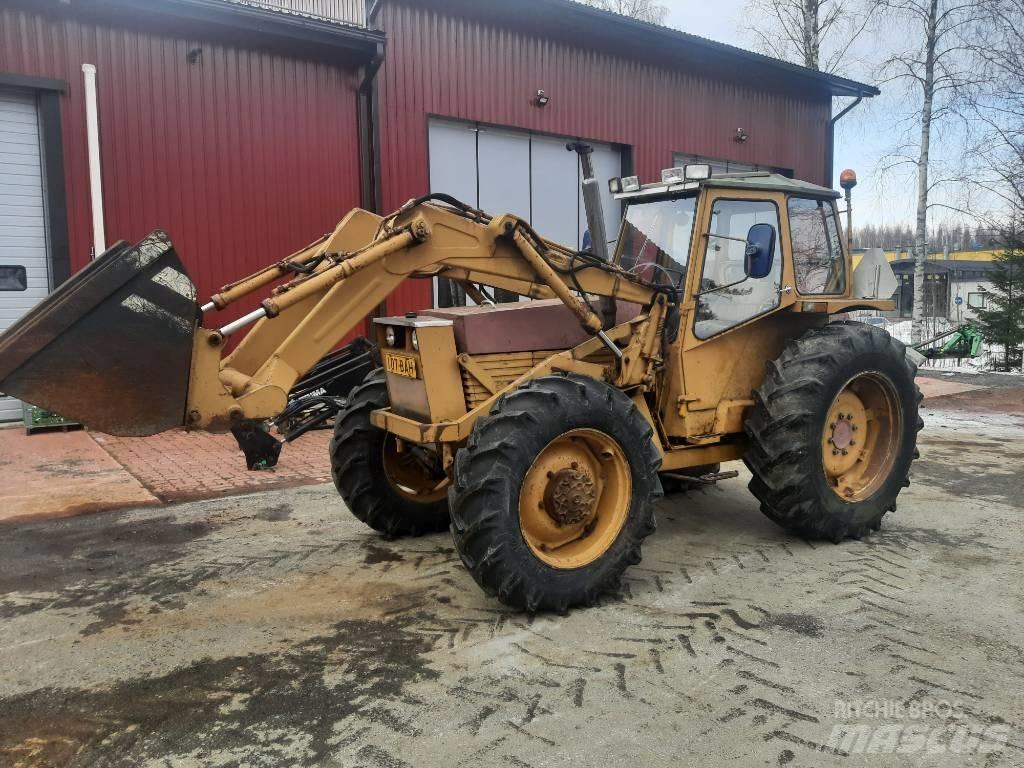 Valmet 702S 4 veto トラクター