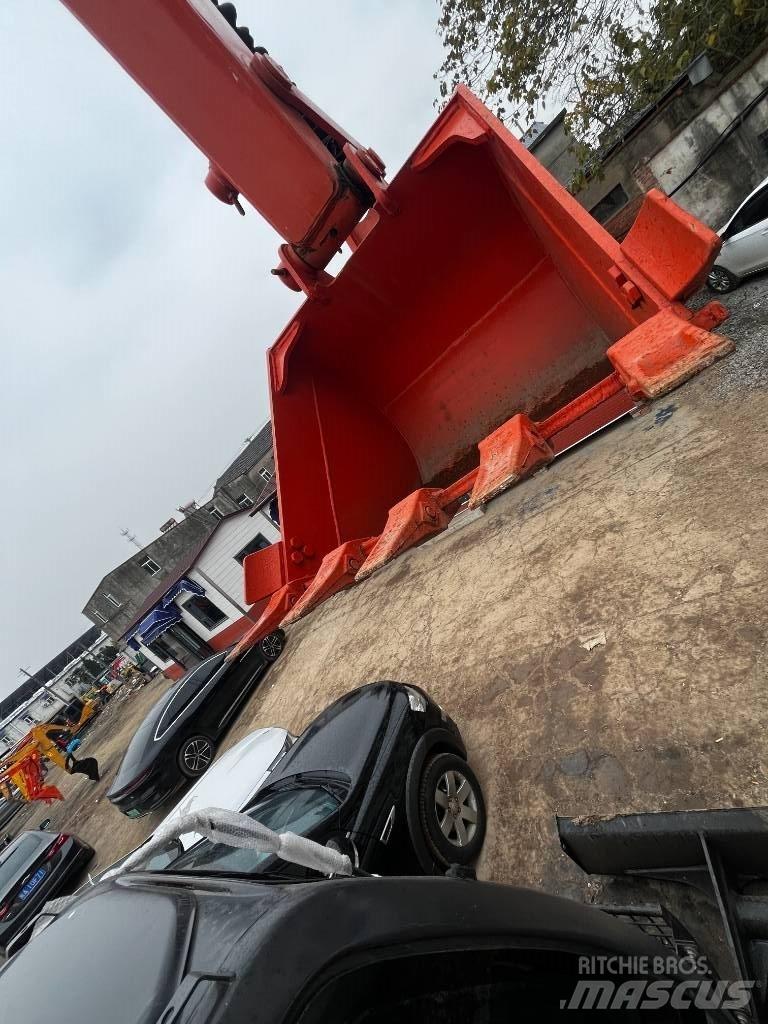 Hitachi ZX 70 中型油圧ショベル 7ｔ-12ｔ（ユンボ・パワーショベル・バックホー）