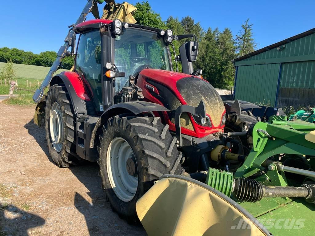 Valtra N134 DIRECT トラクター