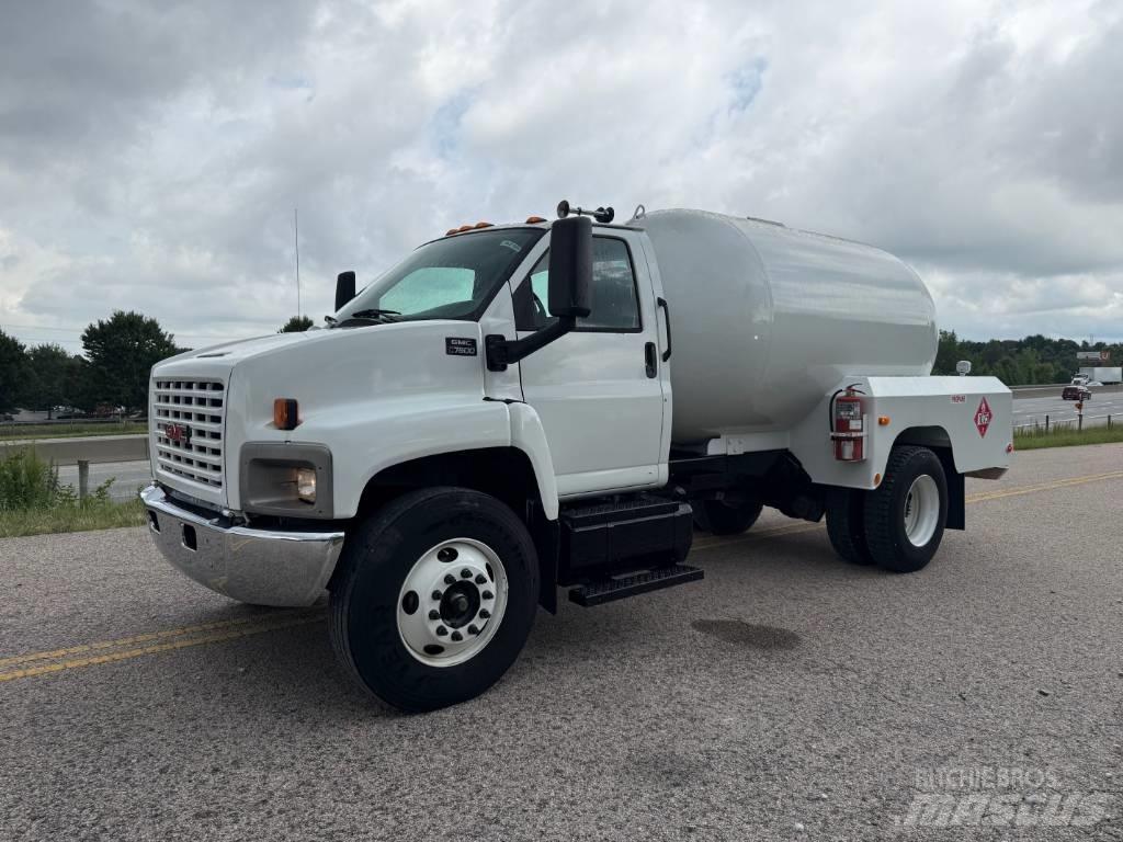 GMC C7500 タンカートラック