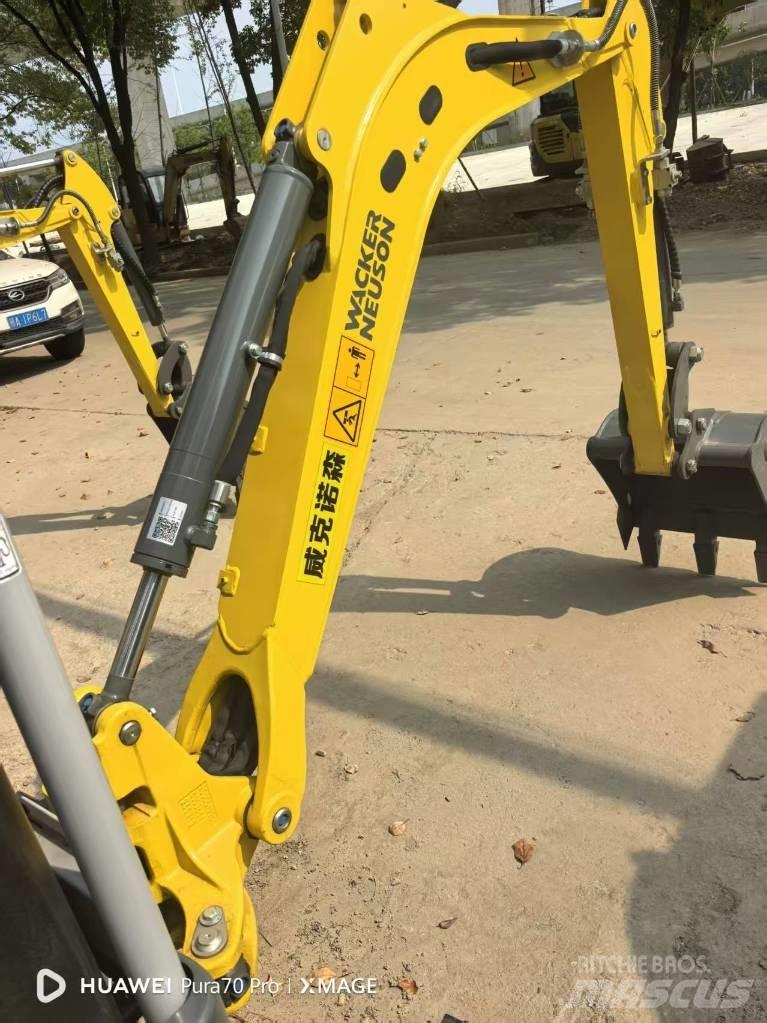 Wacker Neuson EZ 20 大型油圧ショベル12t以上（パワーショベル・ユンボ）