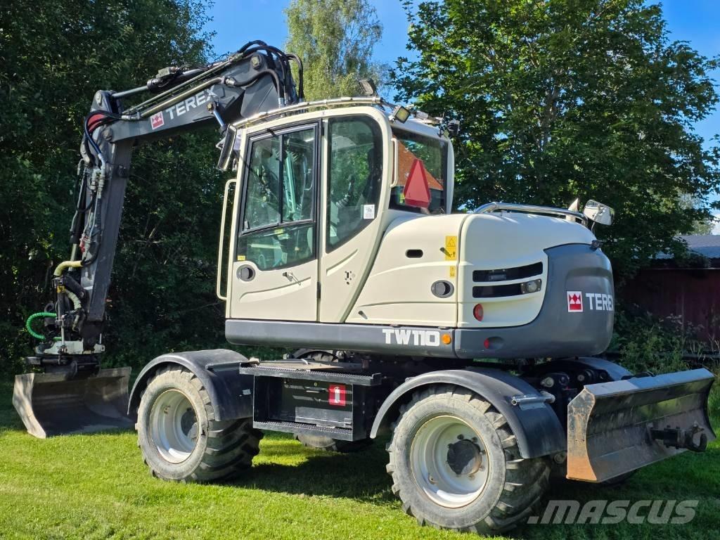 Terex TW 110 ホイール式油圧ショベル（パワーショベル・ユンボ・バックホー）