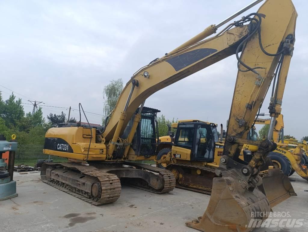 CAT 324 D 大型油圧ショベル12t以上（パワーショベル・ユンボ）