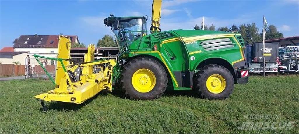 John Deere 8600i 自走式フォレージハーベスター