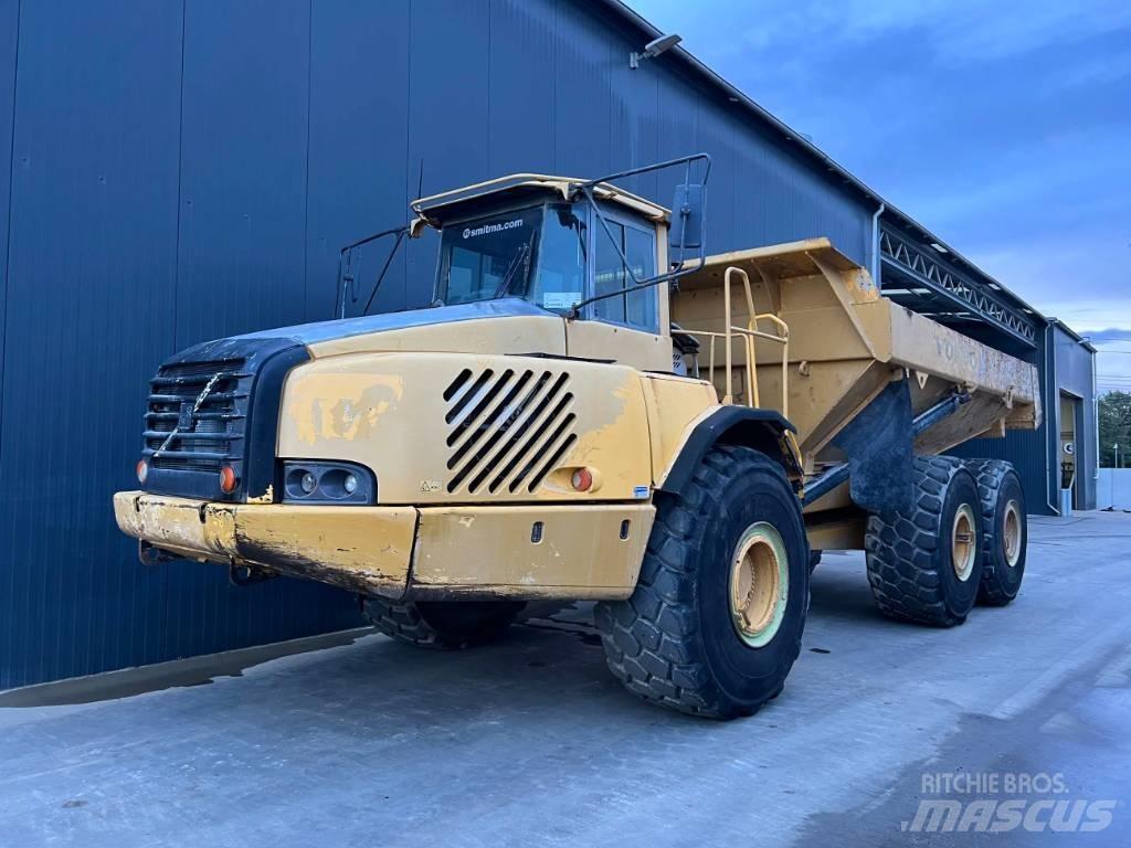 Volvo A40D アーティキュレート式ダンプトラック