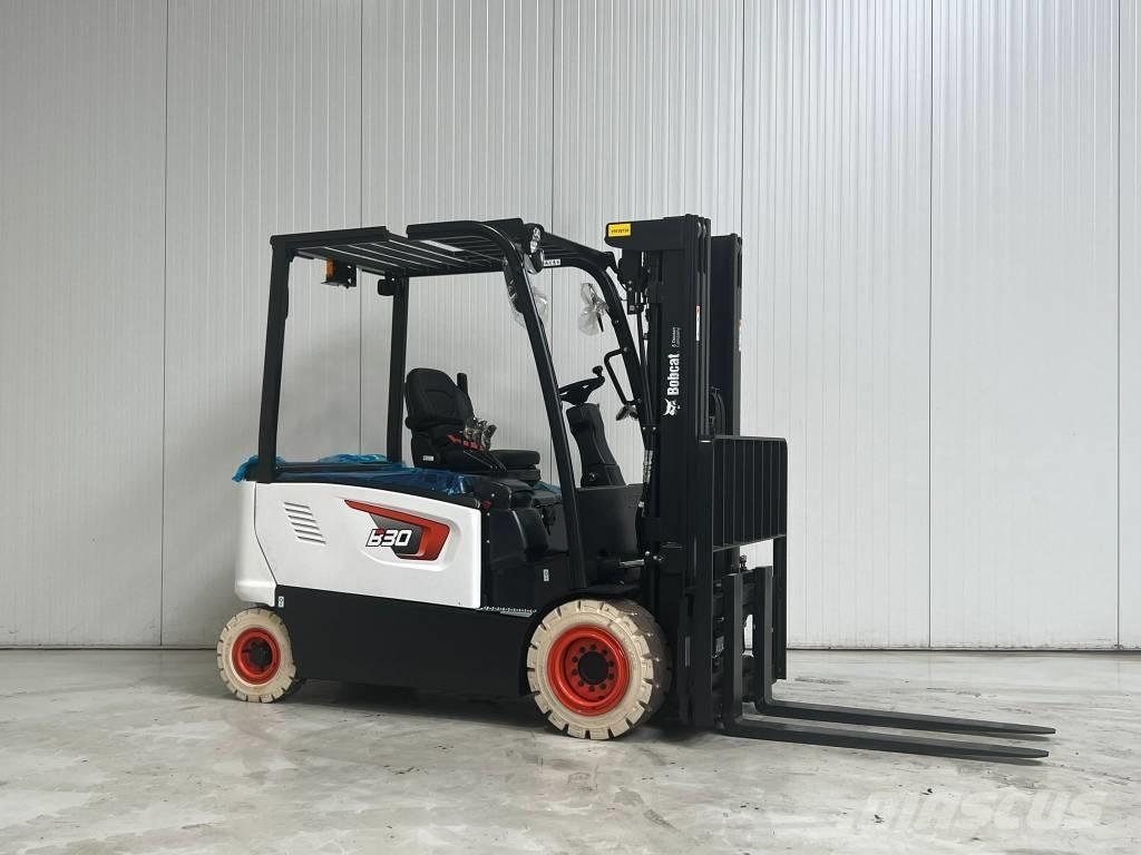 Bobcat B30X-7 PLUS バッテリーフォークリフト