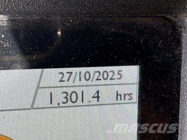 JCB 3 CX バックホーローダー