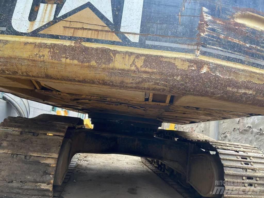 CAT 330 B L 大型油圧ショベル12t以上（パワーショベル・ユンボ）