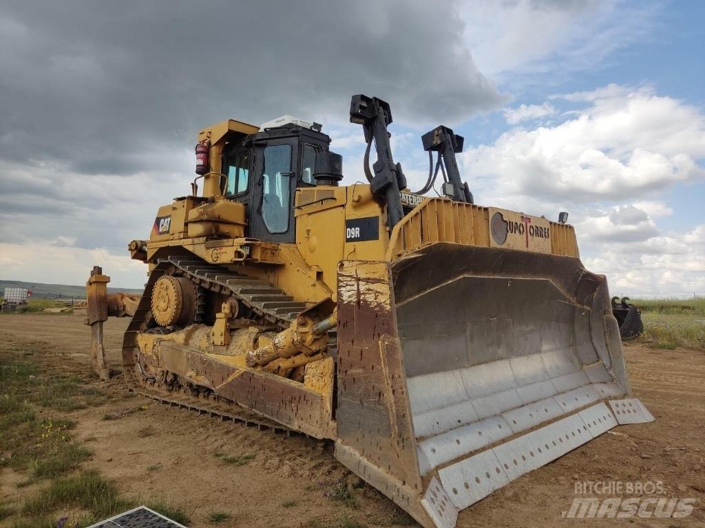 CAT D 9 R ブルドーザー