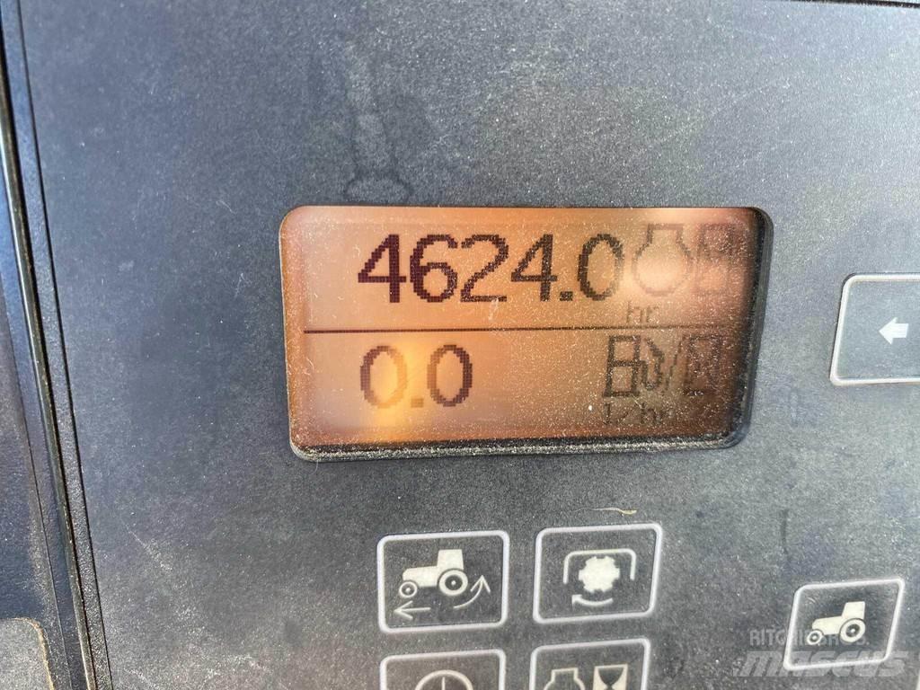 John Deere 7830 トラクター