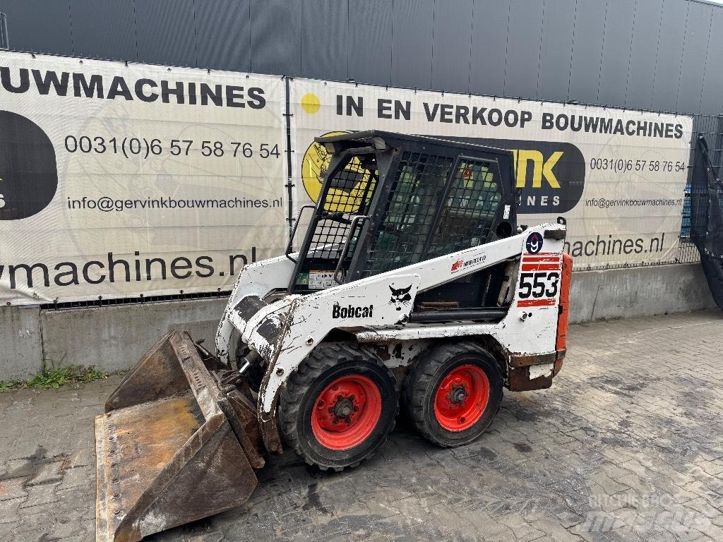 Bobcat 553 スキッドステアローダー