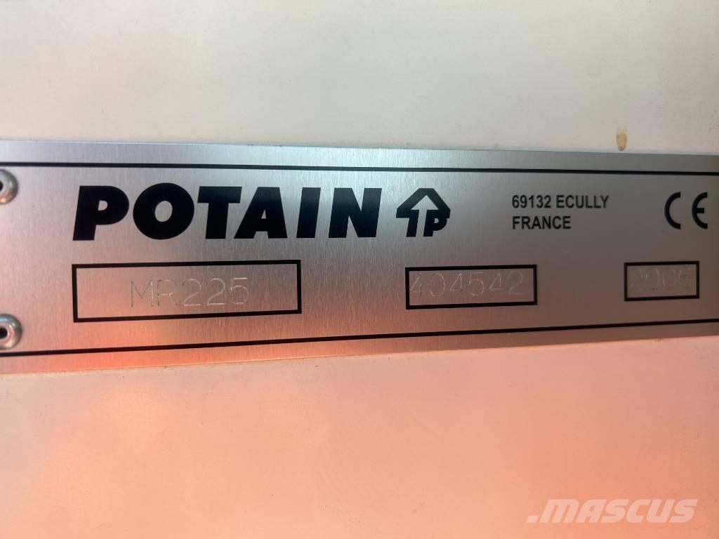 Potain MR 225 タワークレーン