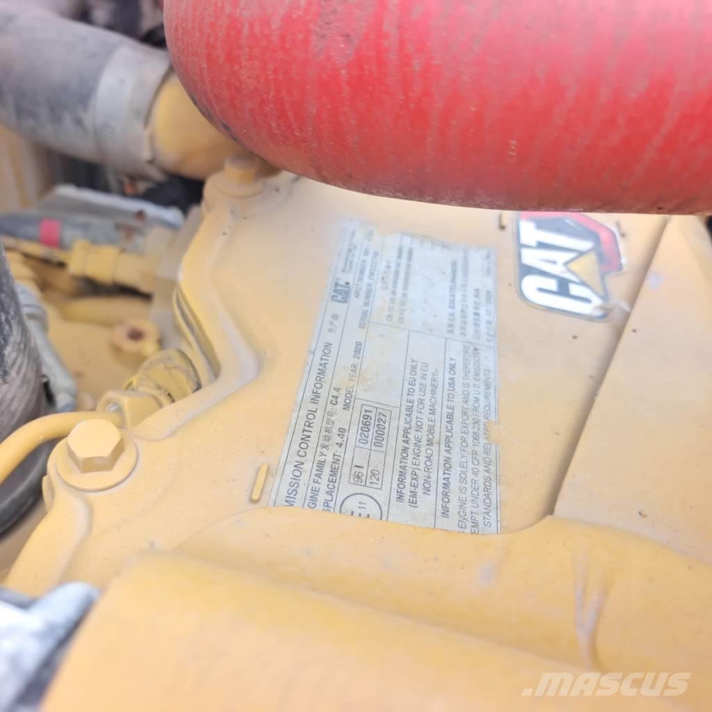 CAT 320 GC 大型油圧ショベル12t以上（パワーショベル・ユンボ）