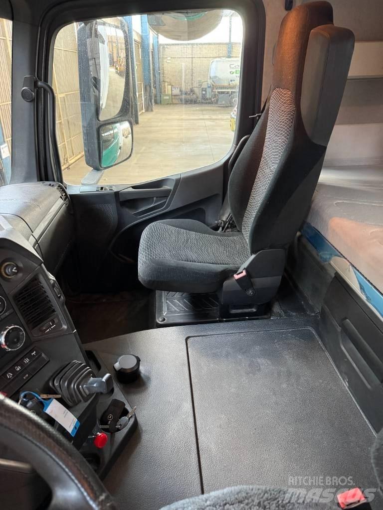 Mercedes-Benz 1845 中古トラクターヘッド | トレーラーヘッド