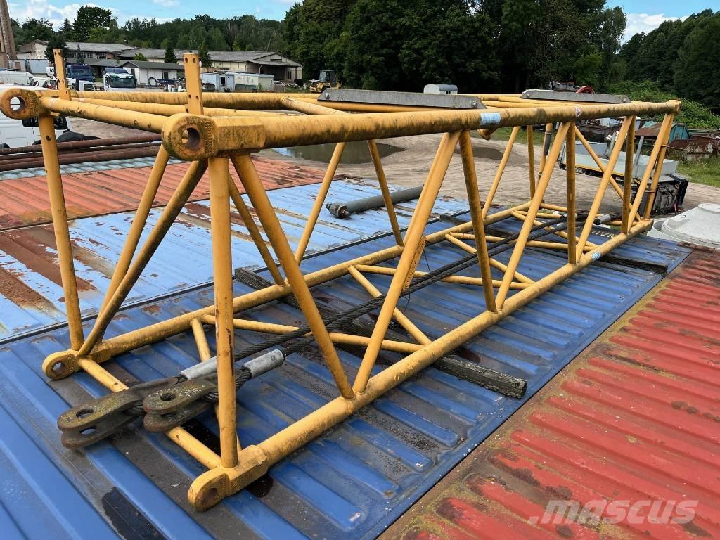 Liebherr HS 875 HD クローラクレーン