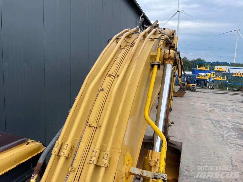 CAT 325LN 大型油圧ショベル12t以上（パワーショベル・ユンボ）