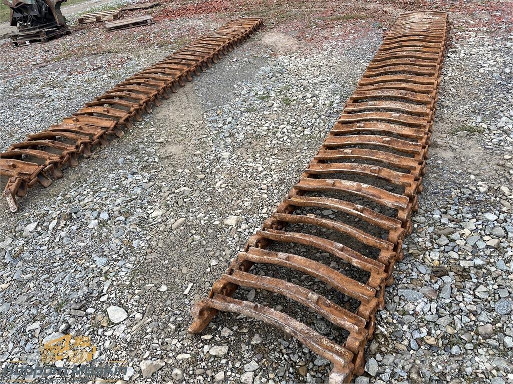 Clark ATF 600x26,5 無限軌道、クローラ、履帯