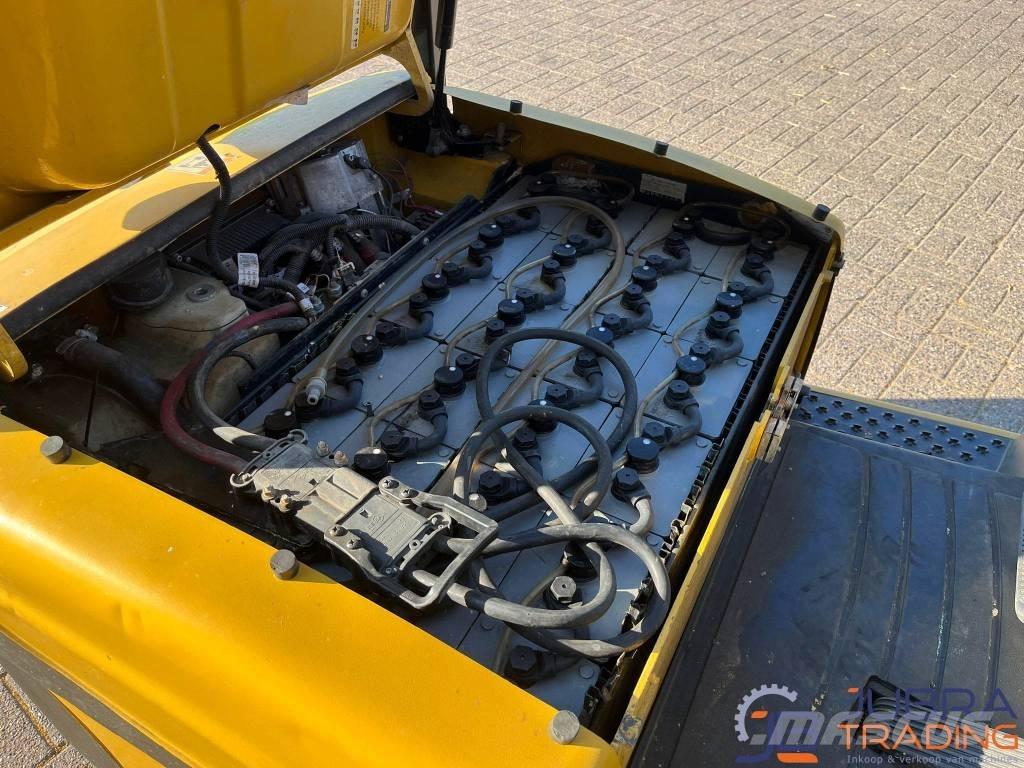 Yale ERP16VT バッテリーフォークリフト