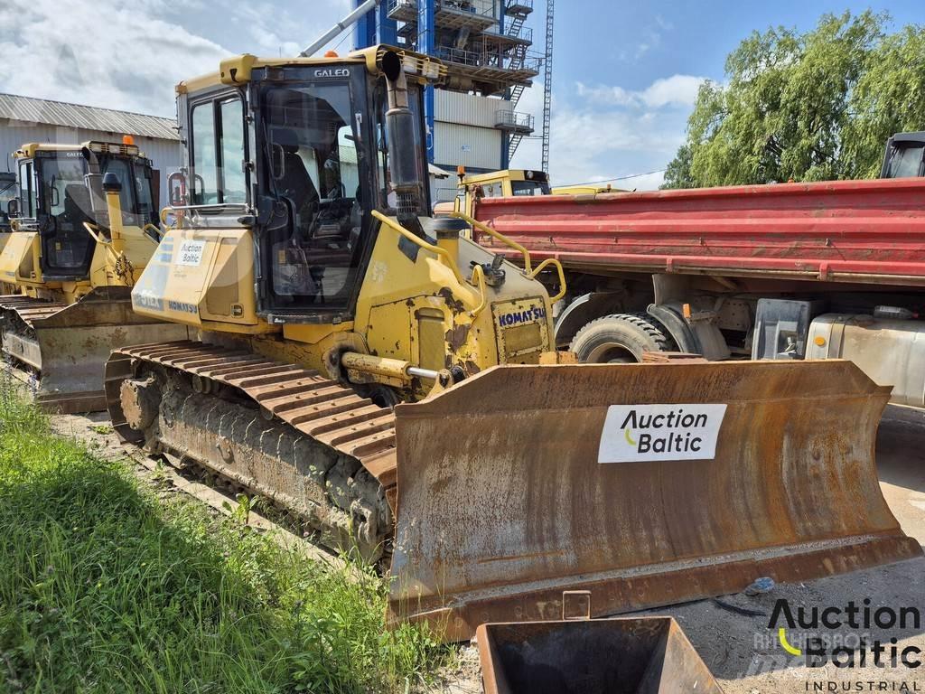 Komatsu D51 ブルドーザー