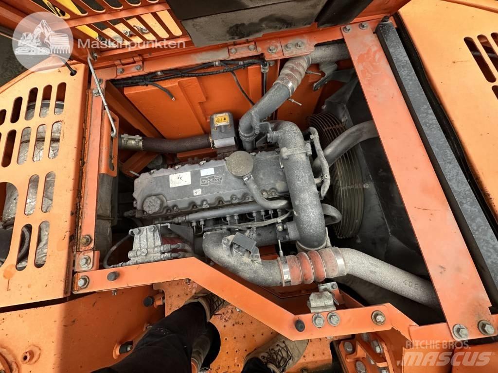 Doosan DX 235 LCR 大型油圧ショベル12t以上（パワーショベル・ユンボ）