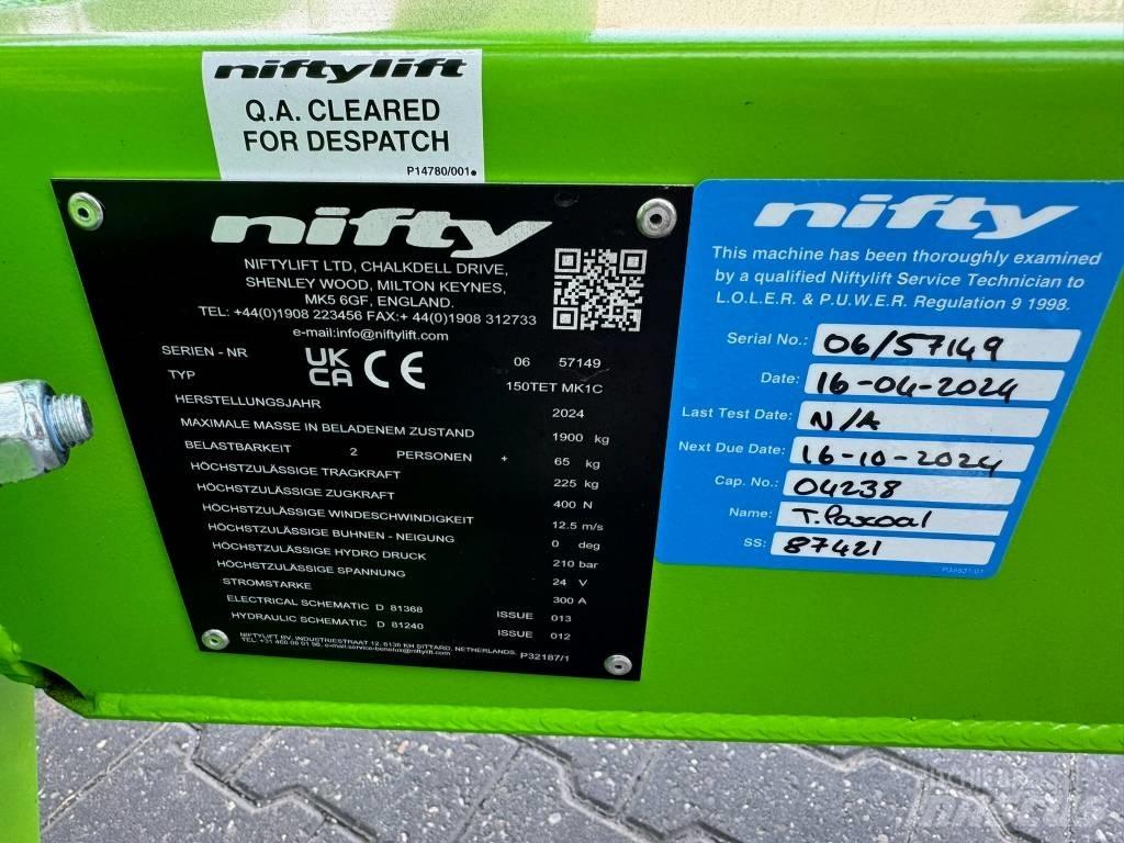 Niftylift 150 TET 高所作業台付トレーラー