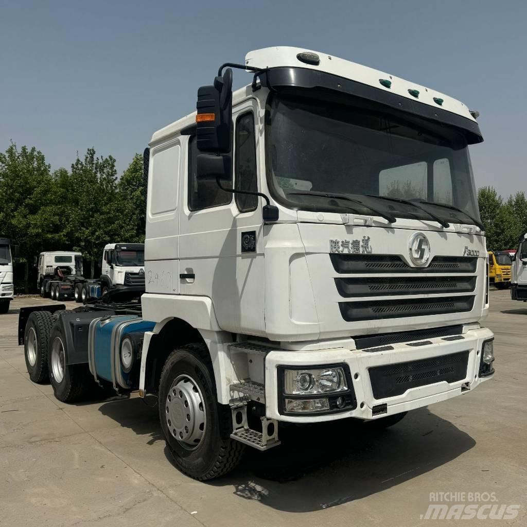 Shacman F 3000 中古トラクターヘッド | トレーラーヘッド