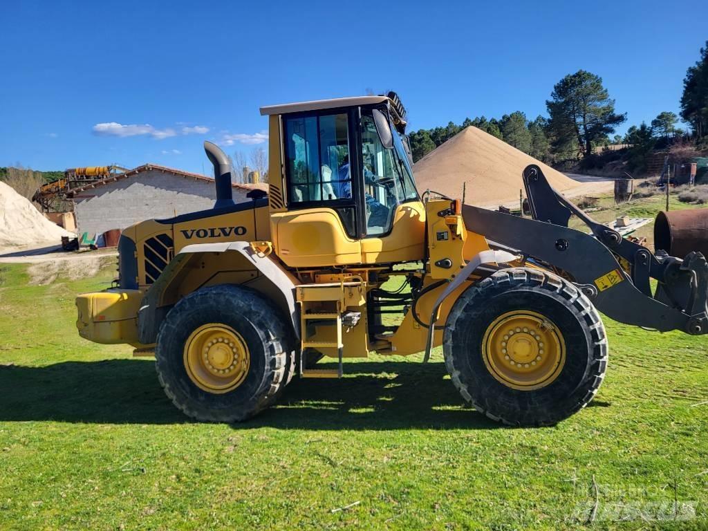 Volvo L90f ホイールローダー・タイヤショベル