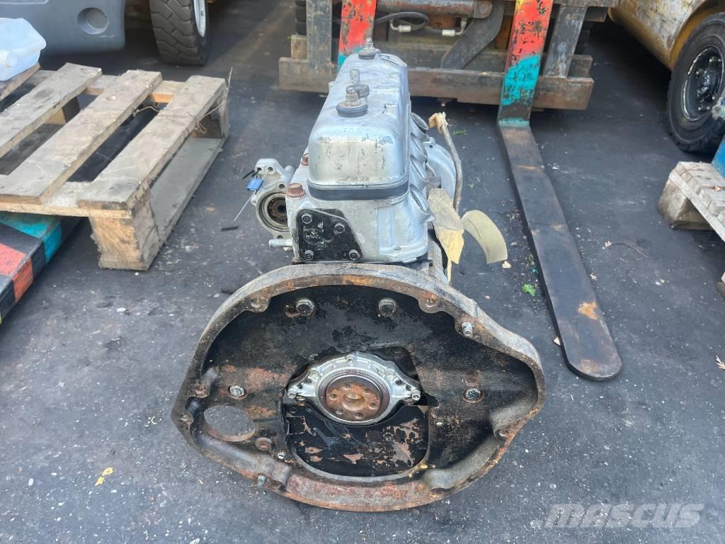 Toyota 5K E-0113 エンジン