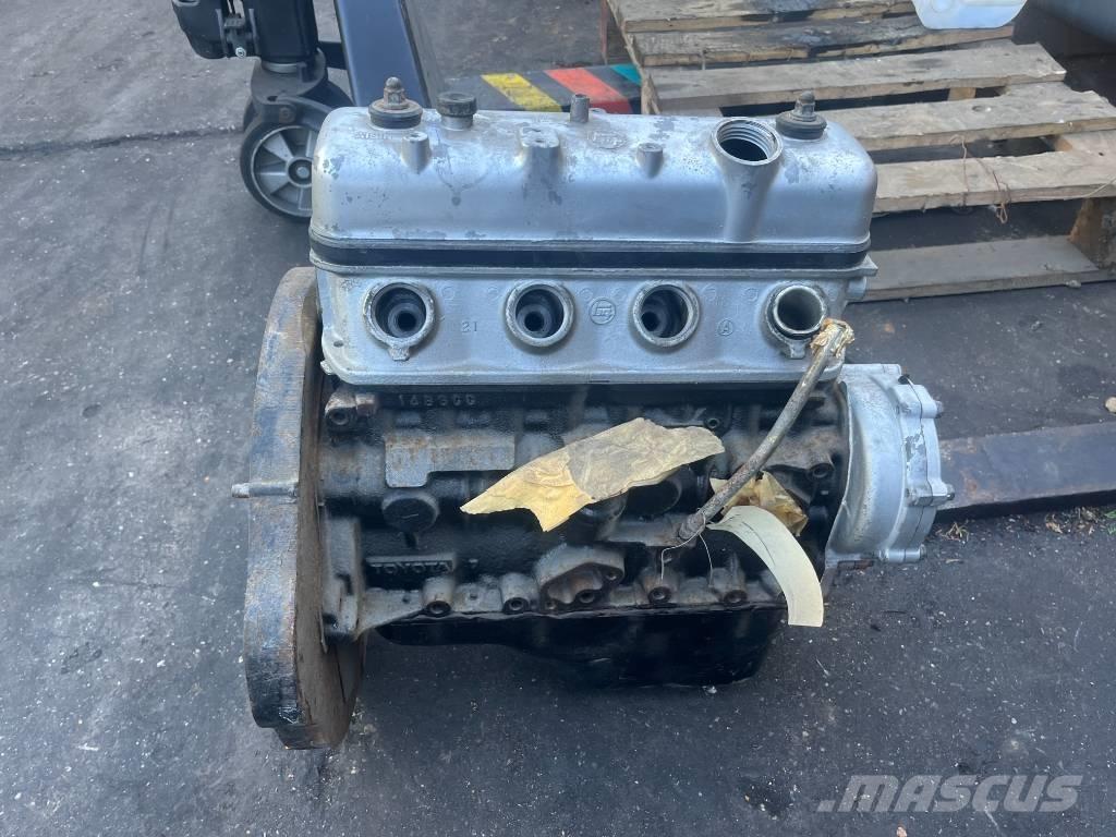 Toyota 5K E-0113 エンジン