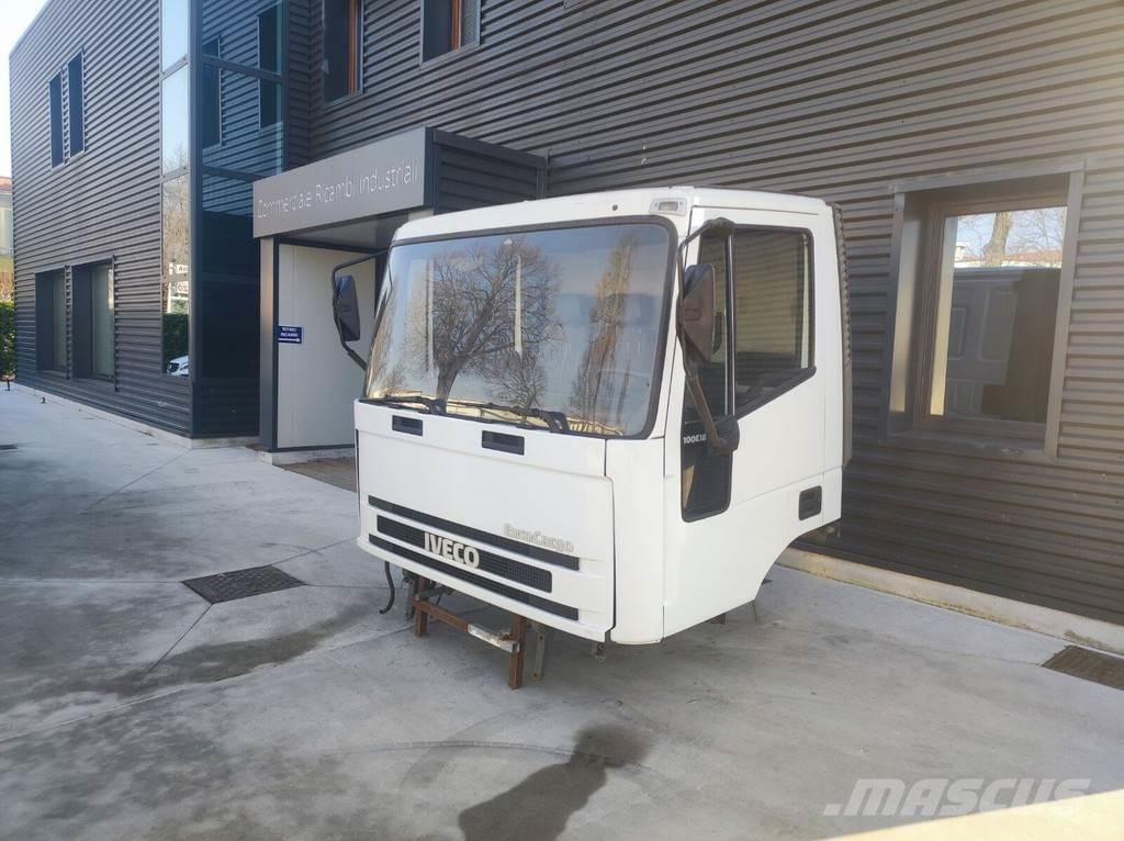 Iveco Eurocargo キャビン及び内装