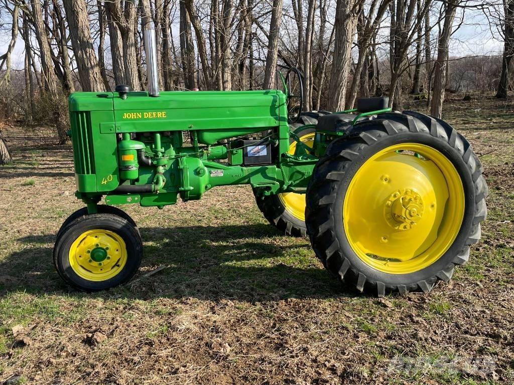 John Deere 40T トラクター