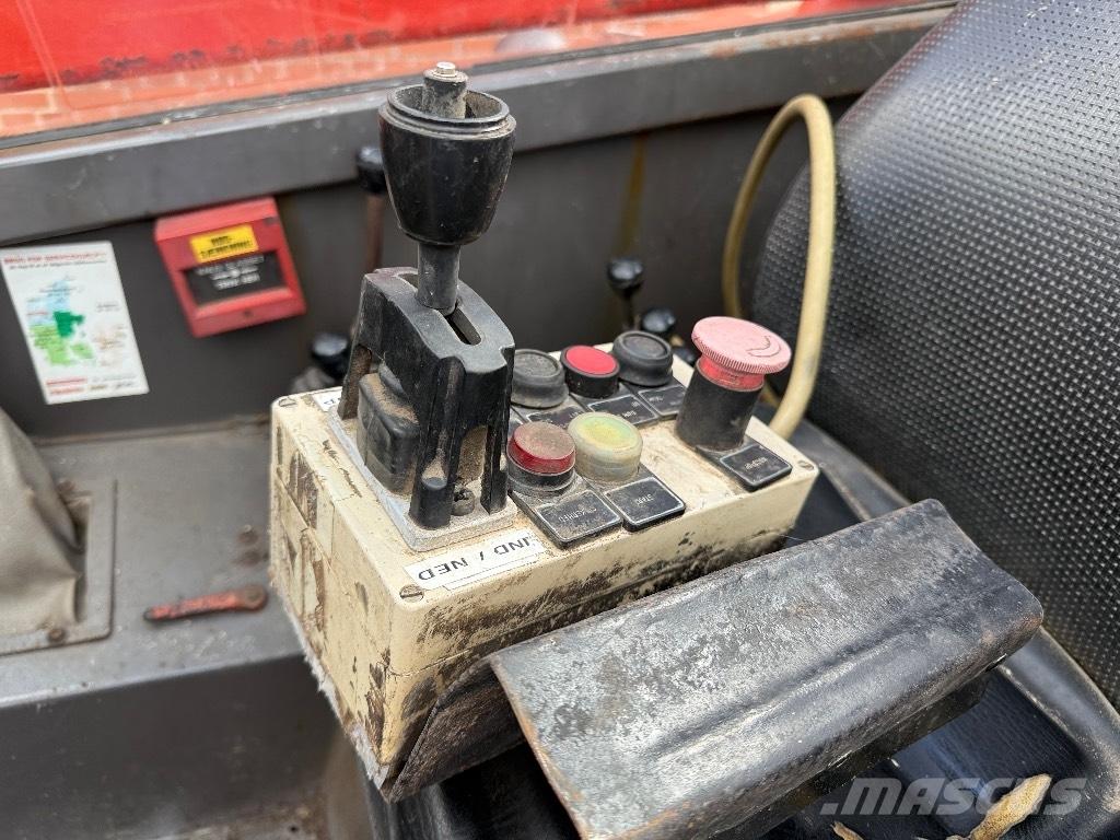 Manitou MT 1230 S CP テレスコーピックハンドラー