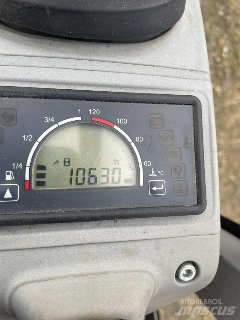 Wacker Neuson ET 16 ミニ油圧ショベル 7t以下（ミニユンボ・ミニディガー）