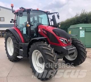 Valtra G 115 Active トラクター