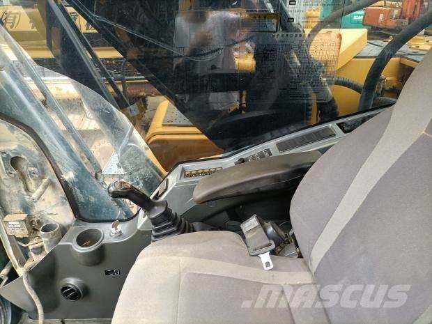 Hyundai 220LC 大型油圧ショベル12t以上（パワーショベル・ユンボ）
