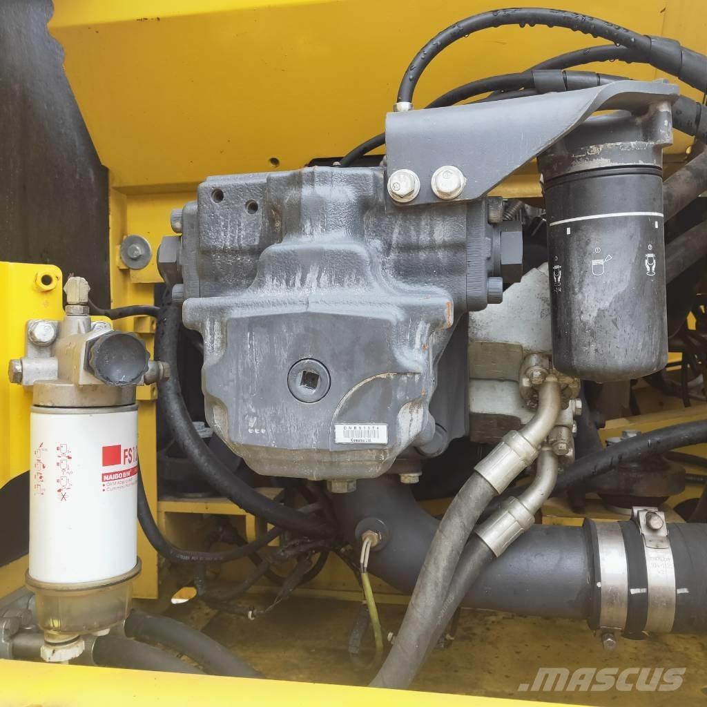 Komatsu PC200-8 大型油圧ショベル12t以上（パワーショベル・ユンボ）