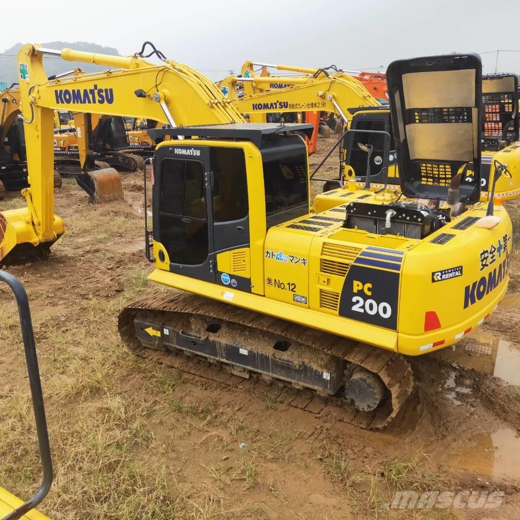 Komatsu PC200-8 大型油圧ショベル12t以上（パワーショベル・ユンボ）