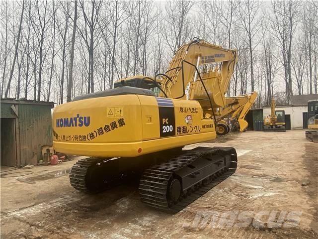 Komatsu pc200-7 大型油圧ショベル12t以上（パワーショベル・ユンボ）
