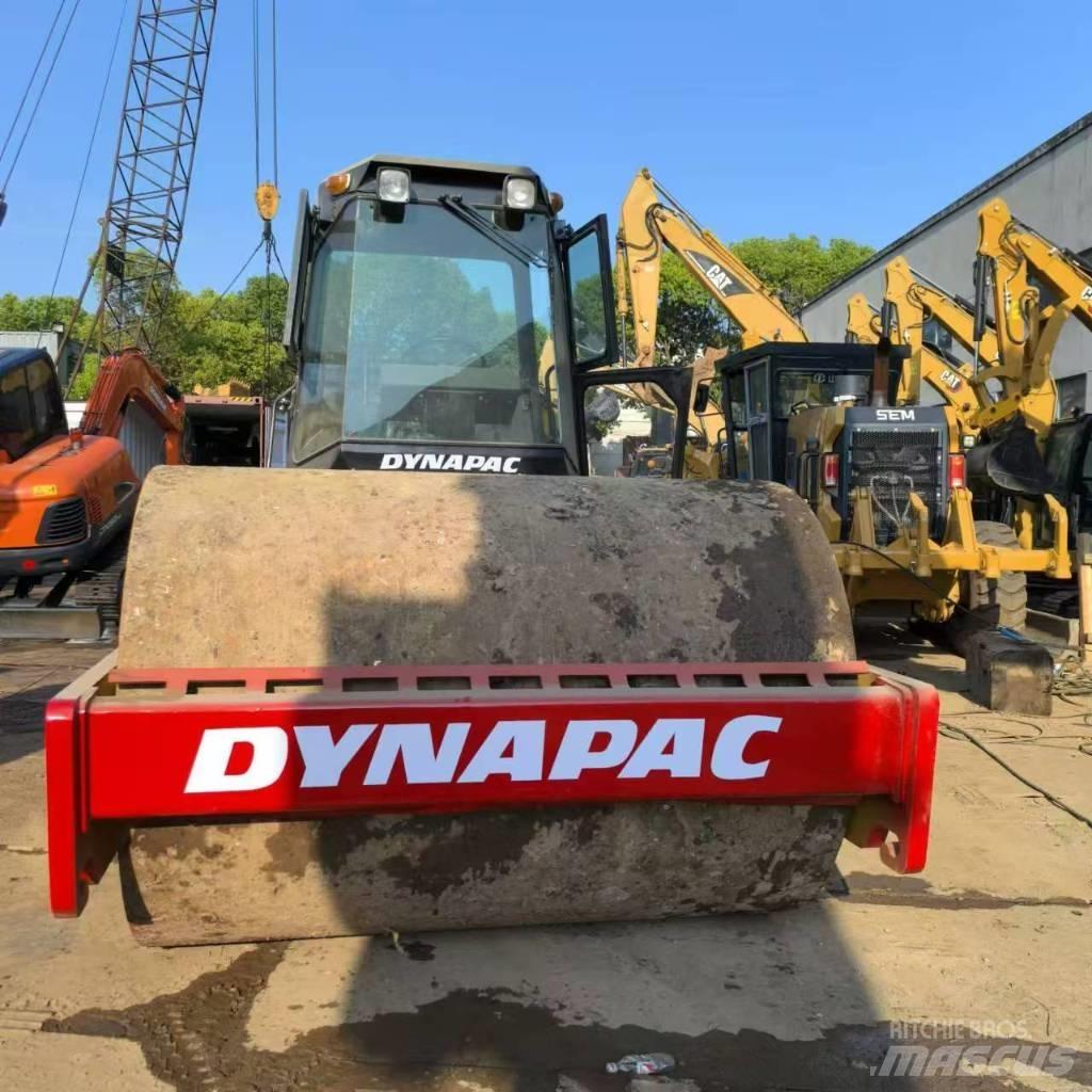 Dynapac CA 25 D 振動ローラ