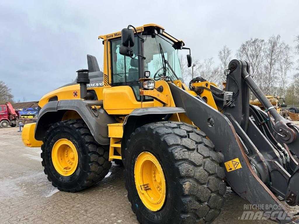 Volvo L 120 H ホイールローダー・タイヤショベル
