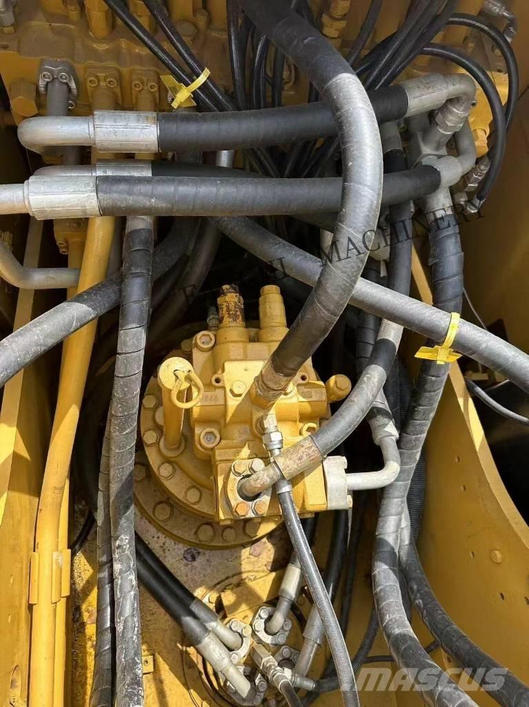 CAT 323 D2 大型油圧ショベル12t以上（パワーショベル・ユンボ）